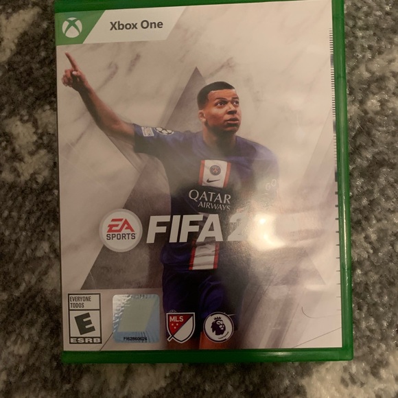 FIFA 23 Xbox one game NWOT - Picture 3 of 5